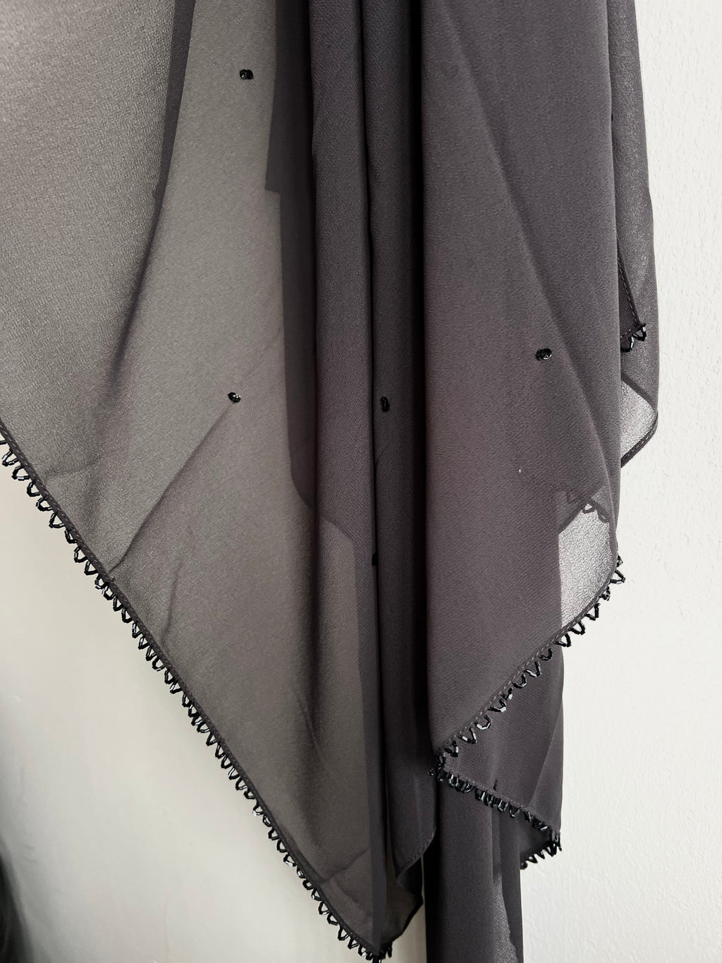 Kinari Hijab - Charcoal Grey