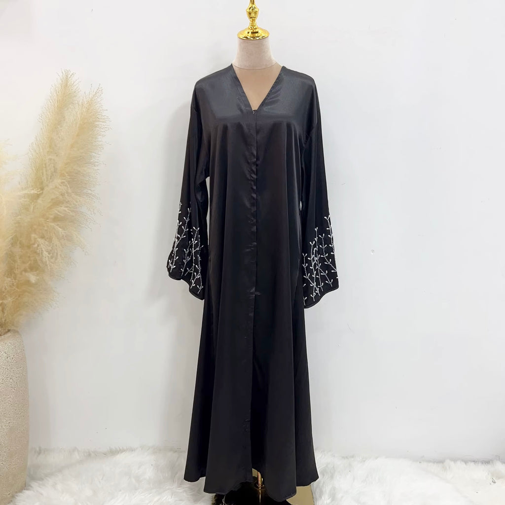Noura Abaya